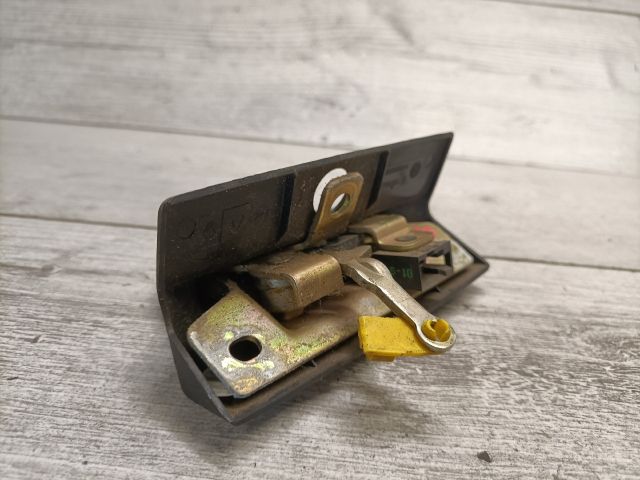 bontott RENAULT LAGUNA I Csomagtérajtó Zárszerkezet