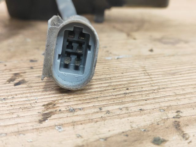 bontott RENAULT LAGUNA I Első Ablaktörlő Szerkezet Motorral