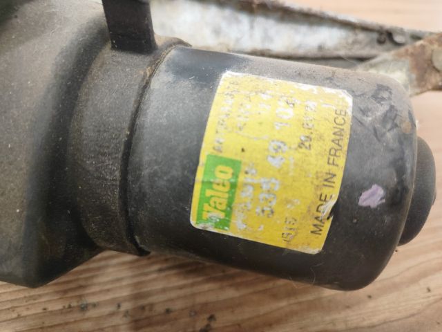 bontott RENAULT LAGUNA I Első Ablaktörlő Szerkezet Motorral