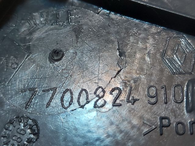 bontott RENAULT LAGUNA I Első Hangszóró Pár