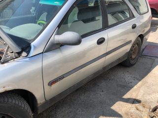 bontott RENAULT LAGUNA I Első Lökhárító Merevítő (Fém)