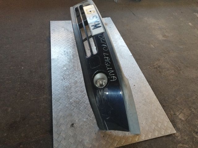 bontott RENAULT LAGUNA I Első Lökhárító (Részeivel)