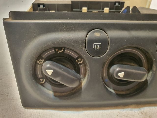 bontott RENAULT LAGUNA I Fűtéskapcsoló (manuális klímás)