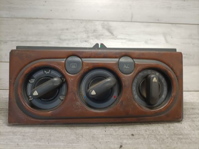 bontott RENAULT LAGUNA I Fűtéskapcsoló (manuális klímás)