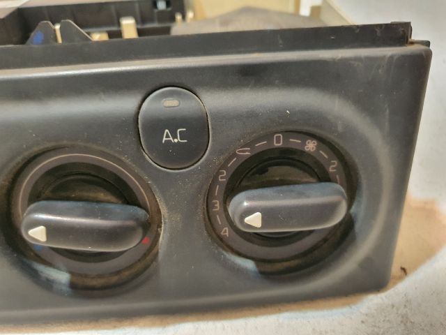 bontott RENAULT LAGUNA I Fűtéskapcsoló (manuális klímás)