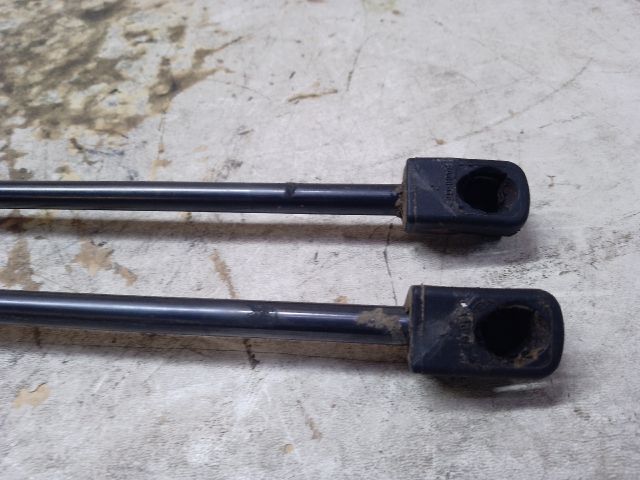 bontott RENAULT LAGUNA I Gázrugós Kitámasztó Teleszkóp Pár Csomagtérajtó