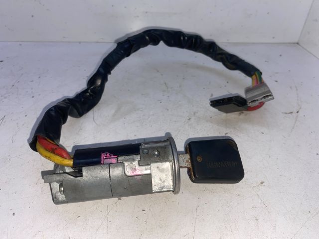 bontott RENAULT LAGUNA I Gyújtáskapcsoló