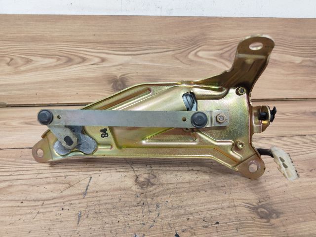 bontott RENAULT LAGUNA I Hátsó Ablaktörlő Motor