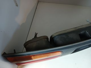 bontott RENAULT LAGUNA I Hátsó Lámpa Középső
