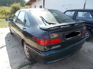 bontott RENAULT LAGUNA I Hátsó Rendszámtábla Világítás