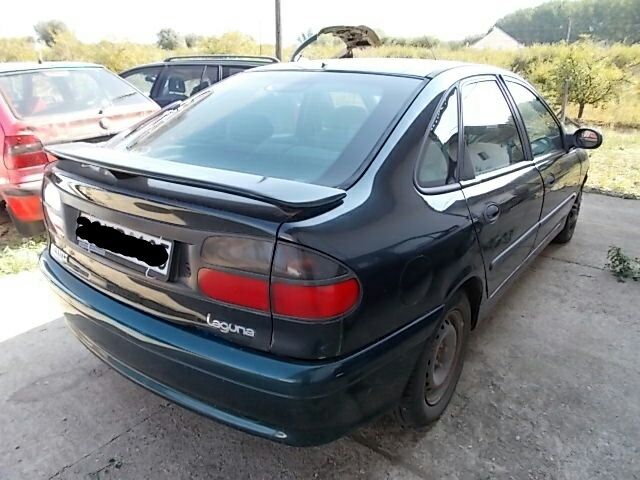 bontott RENAULT LAGUNA I Hátsó Rendszámtábla Világítás