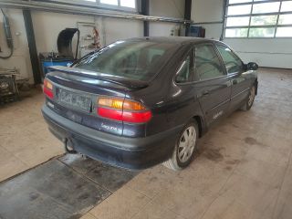 bontott RENAULT LAGUNA I Jobb első Ablak