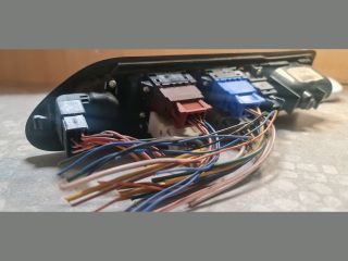 bontott RENAULT LAGUNA I Jobb első Ablakemelő Kapcsoló