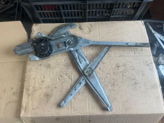 bontott RENAULT LAGUNA I Jobb első Ablakemelő Szerkezet (Mechanikus)