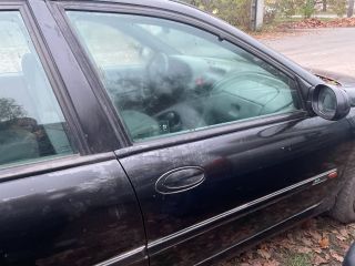 bontott RENAULT LAGUNA I Jobb első Ajtó (Üres lemez)