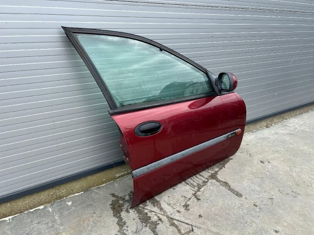 bontott RENAULT LAGUNA I Jobb első Ajtó (Üres lemez)