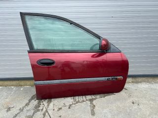 bontott RENAULT LAGUNA I Jobb első Ajtó (Üres lemez)