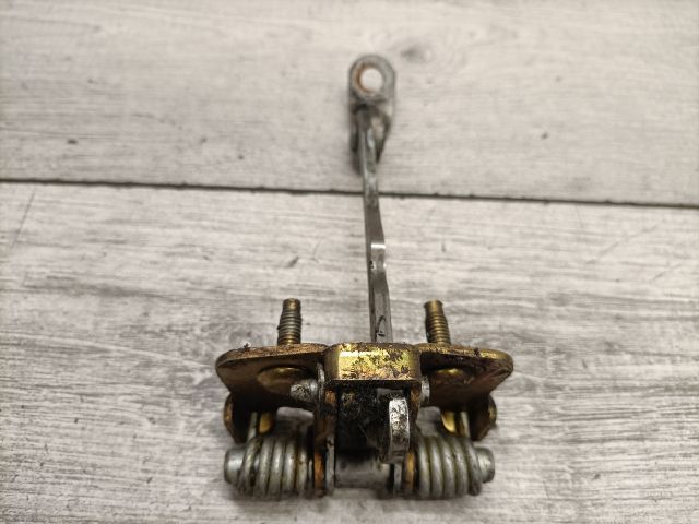 bontott RENAULT LAGUNA I Jobb első Ajtóhatároló