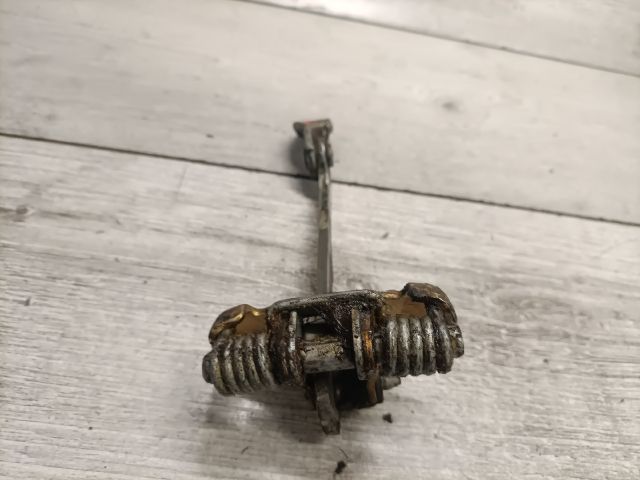 bontott RENAULT LAGUNA I Jobb első Ajtóhatároló