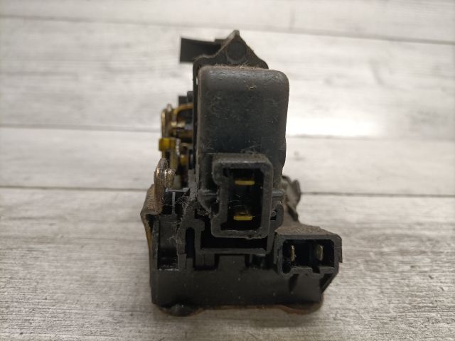 bontott RENAULT LAGUNA I Jobb első Ajtózár