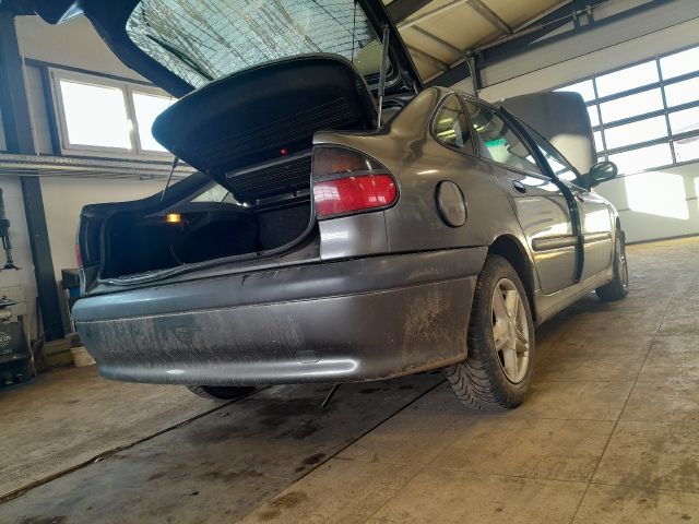 bontott RENAULT LAGUNA I Jobb első Ajtózár