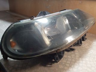 bontott RENAULT LAGUNA I Jobb Fényszóró