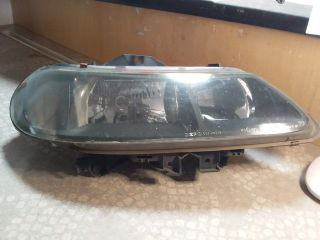 bontott RENAULT LAGUNA I Jobb Fényszóró