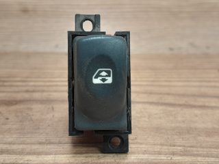 bontott RENAULT LAGUNA I Jobb hátsó Ablakemelő Kapcsoló
