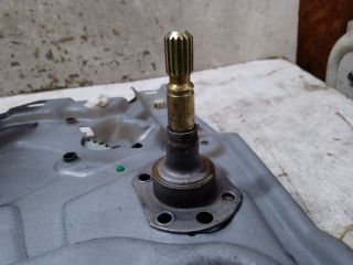 bontott RENAULT LAGUNA I Jobb hátsó Ablakemelő Szerkezet (Mechanikus)