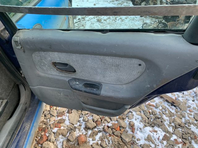 bontott RENAULT LAGUNA I Jobb hátsó Ajtó Kárpit