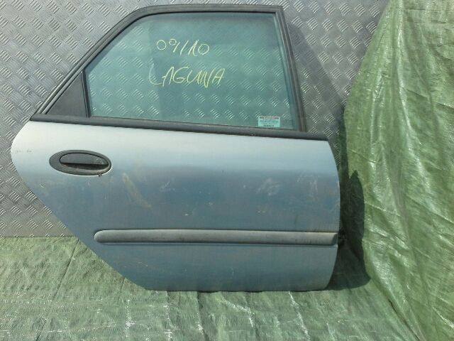 bontott RENAULT LAGUNA I Jobb hátsó Ajtó (Részeivel)