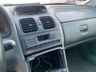 bontott RENAULT LAGUNA I Jobb hátsó Ajtó (Üres lemez)