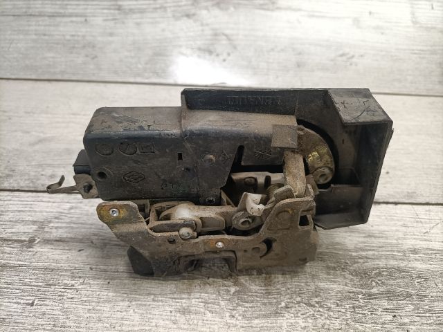 bontott RENAULT LAGUNA I Jobb hátsó Ajtózár