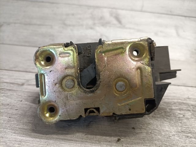 bontott RENAULT LAGUNA I Jobb hátsó Ajtózár