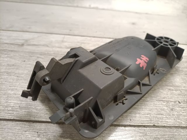 bontott RENAULT LAGUNA I Jobb hátsó Belső Kilincs