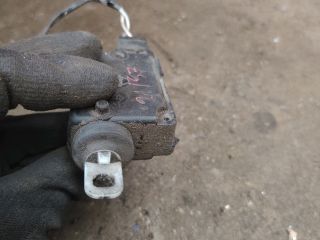 bontott RENAULT LAGUNA I Jobb hátsó Központizár Motor