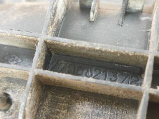 bontott RENAULT LAGUNA I Jobb hátsó Külső Kilincs