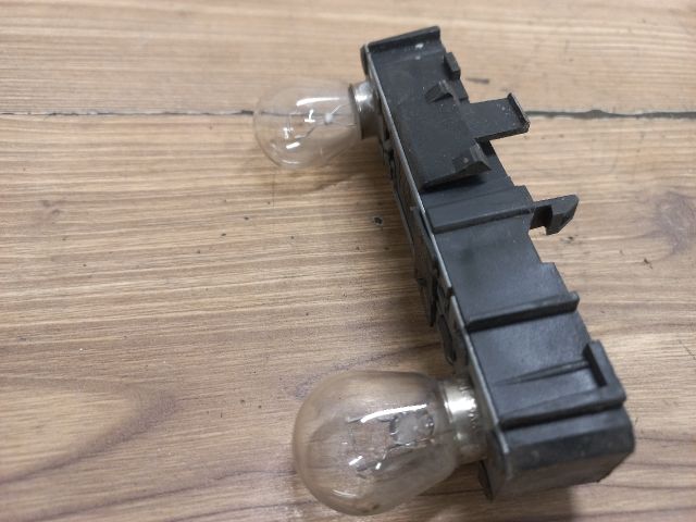 bontott RENAULT LAGUNA I Jobb Hátsó Lámpa Foglalat