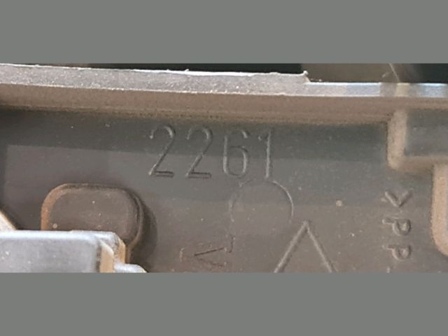 bontott RENAULT LAGUNA I Jobb Hátsó Lámpa