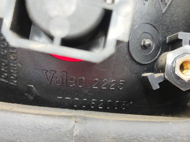 bontott RENAULT LAGUNA I Jobb Hátsó Lámpa