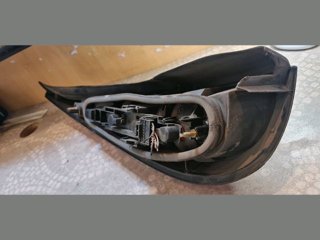 bontott RENAULT LAGUNA I Jobb Hátsó Lámpa