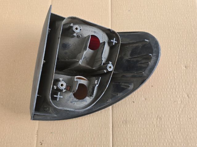 bontott RENAULT LAGUNA I Jobb Külső Hátsó Lámpa