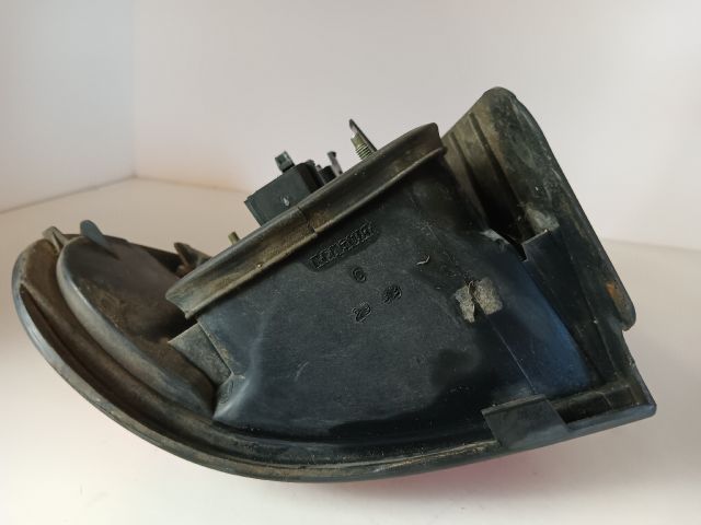 bontott RENAULT LAGUNA I Jobb Külső Hátsó Lámpa