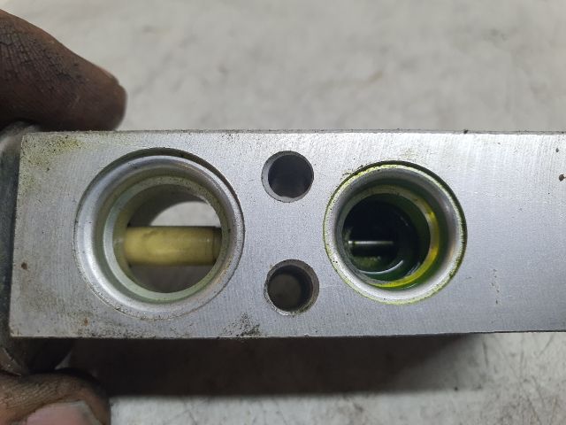 bontott RENAULT LAGUNA I Klíma Tágulási Szelep