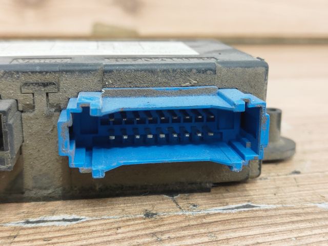 bontott RENAULT LAGUNA I Komfort Elektronika