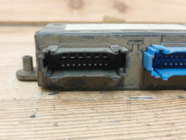 bontott RENAULT LAGUNA I Komfort Elektronika