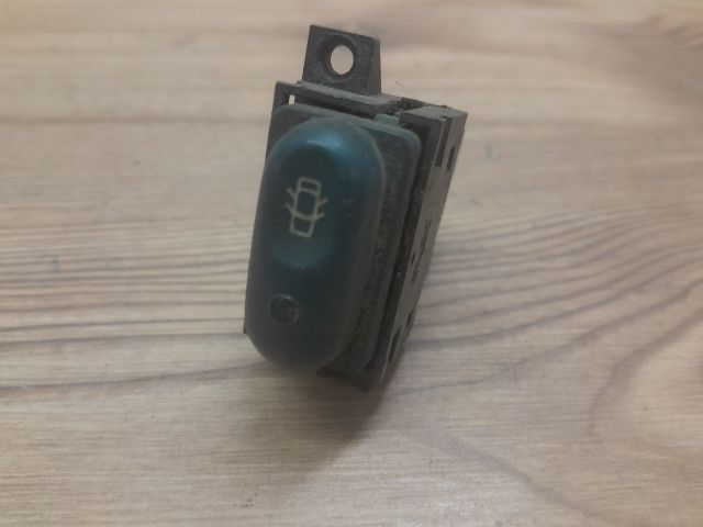 bontott RENAULT LAGUNA I Központizár Kapcsoló