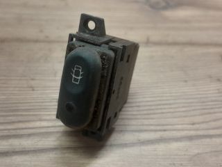 bontott RENAULT LAGUNA I Központizár Kapcsoló