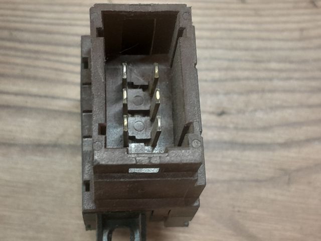 bontott RENAULT LAGUNA I Központizár Kapcsoló