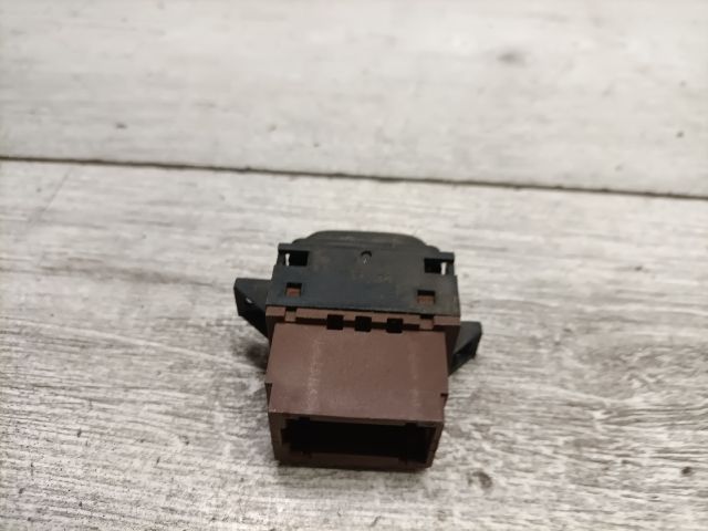 bontott RENAULT LAGUNA I Központizár Kapcsoló